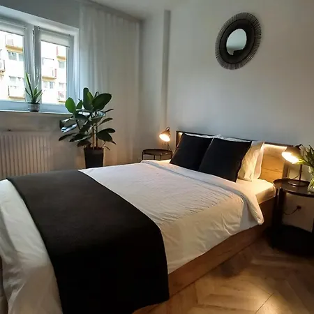 Katedrahouse Apartment *